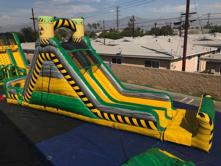 19ft Toxic Plunge Water Slide - Oklahoma Bounce