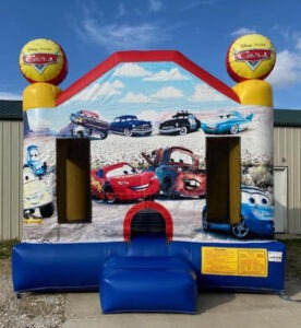 Oklahoma Bounce provides Inflatable Rentals to the Tulsa, OK area. Having a party, corporate, school, or church event? Rent a bounce house, obstacle course, water slide, or carnival game from Oklahoma Bounce. We have the largest selection of bounce house rentals in Tulsa with pricing starting as low as $95. Call us to help plan your next fun event!